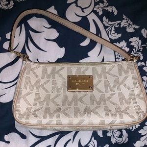 Michael Kors wristlet